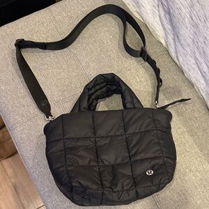 lululemon athletica Black Mini Quilted Crossbody Body Tote